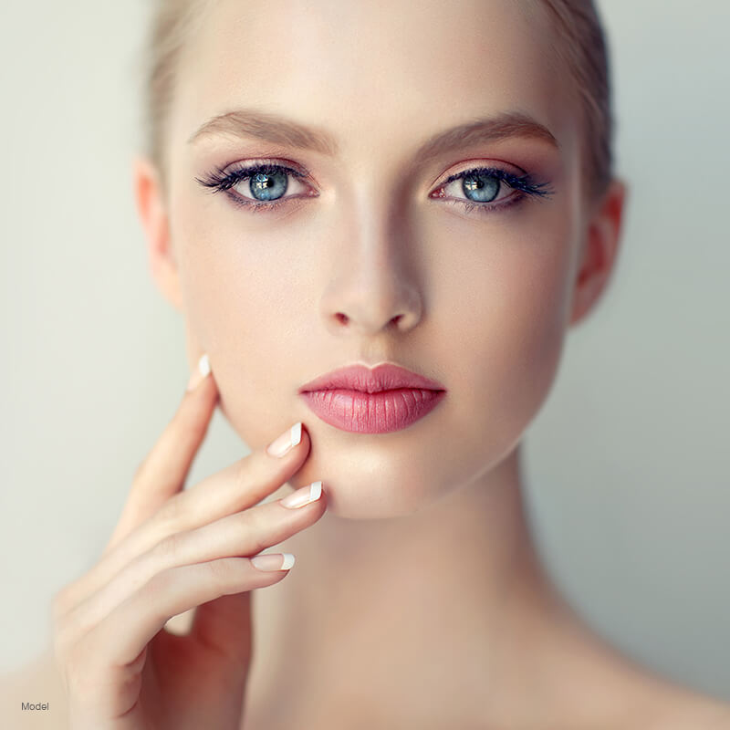 laser-rejuvenation-featured-model